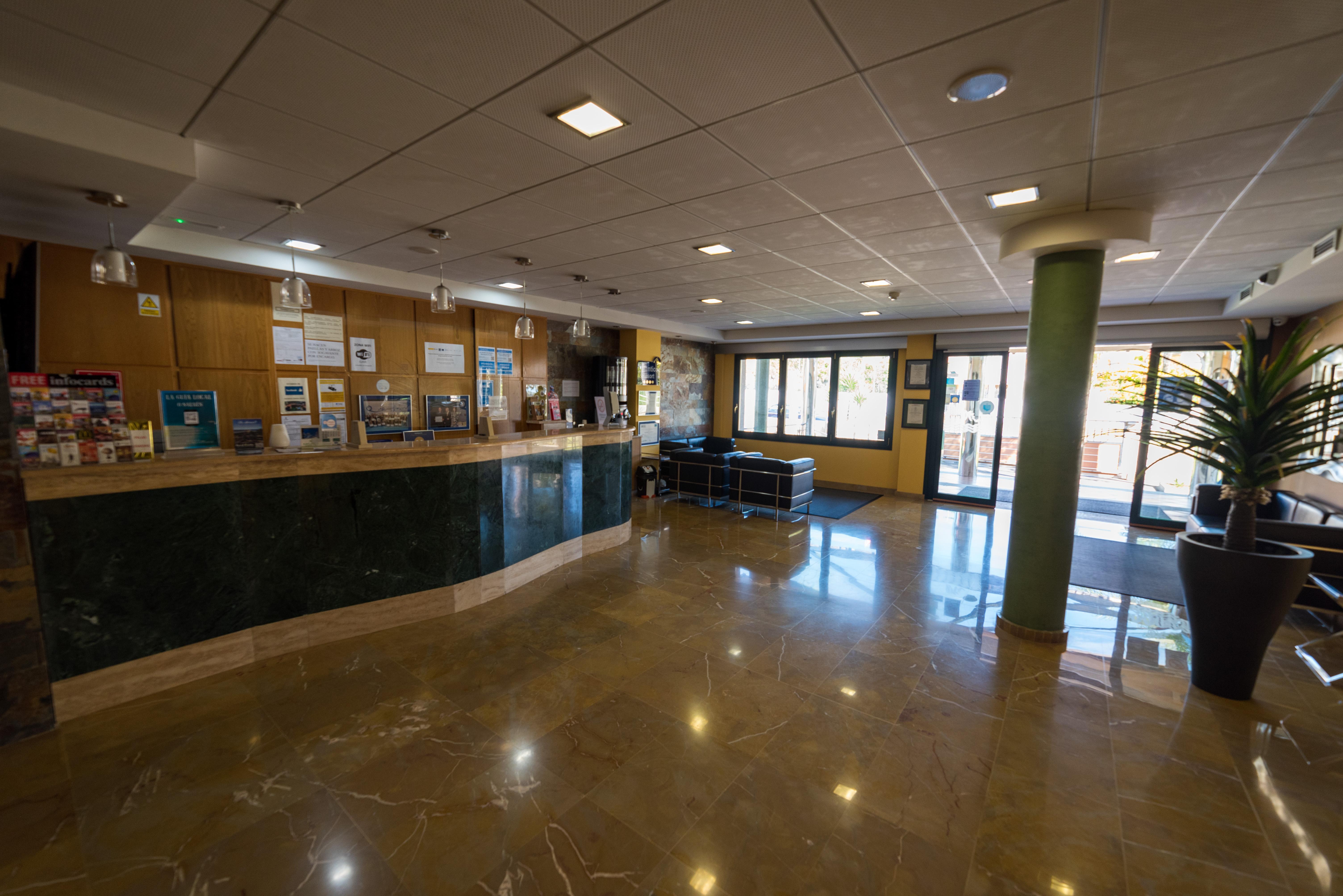Apartamentos Atlantico Resort モンタルボ エクステリア 写真