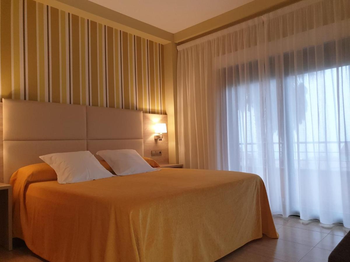 Apartamentos Atlantico Resort モンタルボ エクステリア 写真