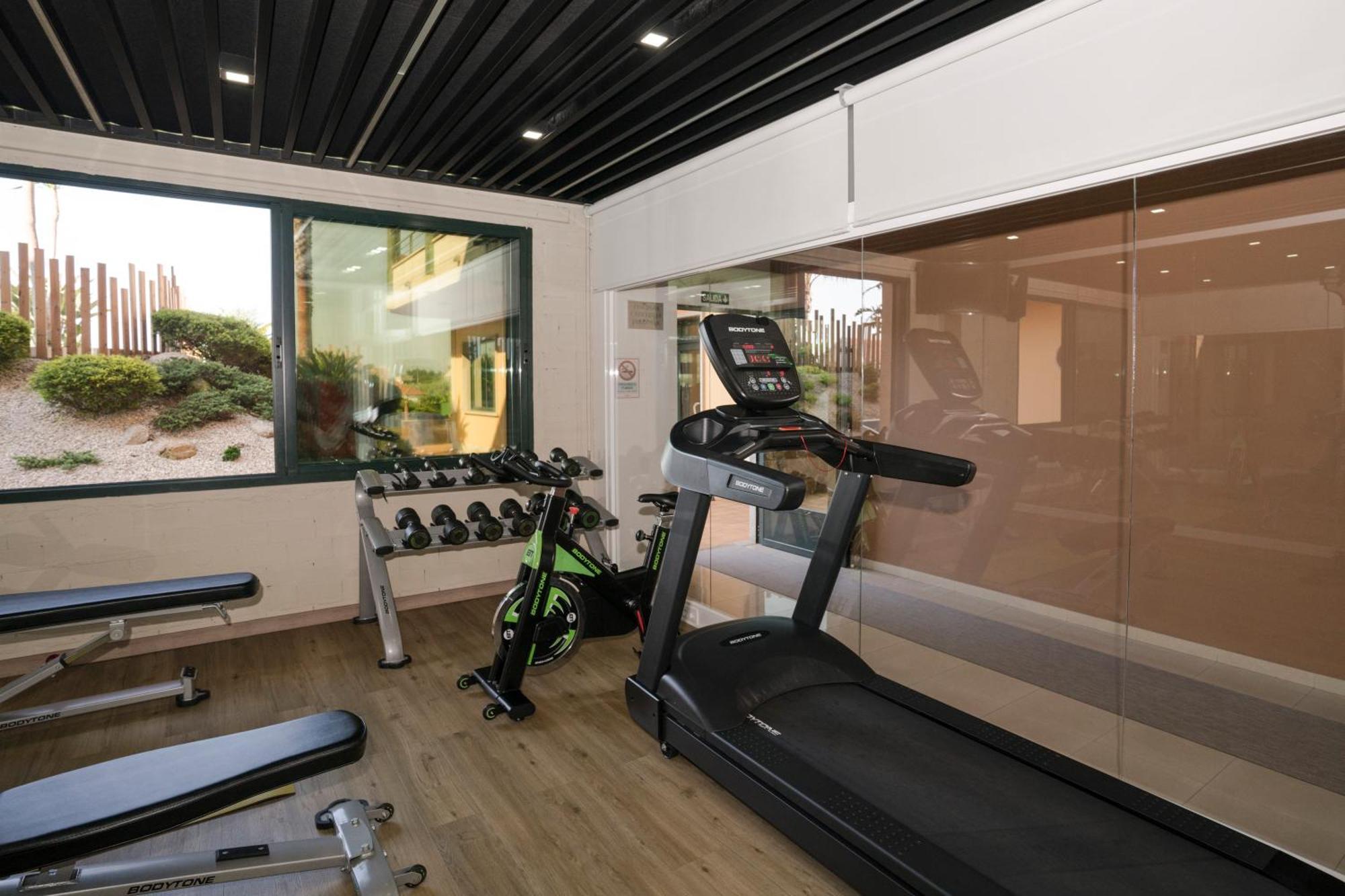Apartamentos Atlantico Resort モンタルボ エクステリア 写真