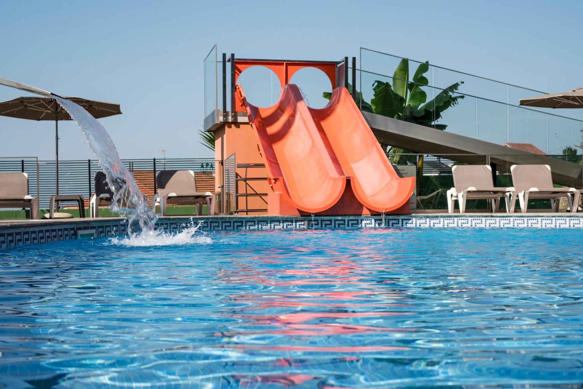 Apartamentos Atlantico Resort モンタルボ エクステリア 写真